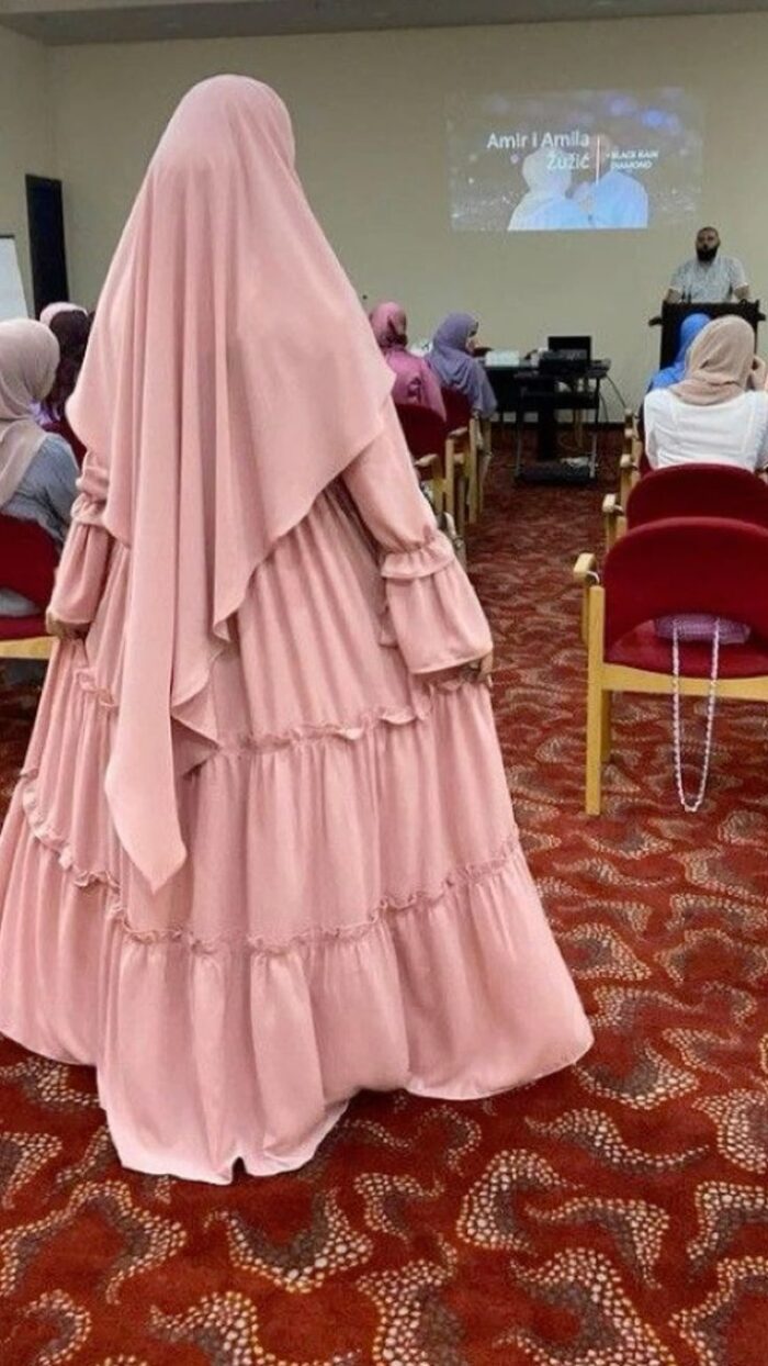 V-jilbab with layer Dress